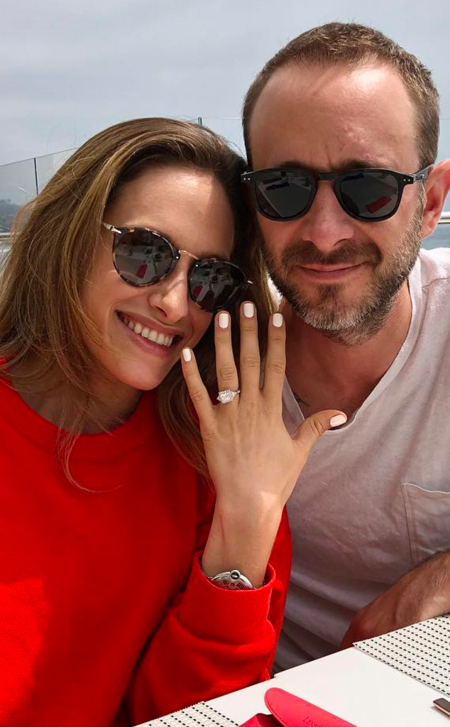 Mr Robot Star Carly Chaikin Is Engaged See Her Ring E News
